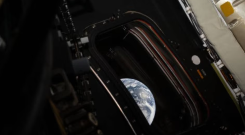 Artemis II: la NASA difundió impactantes imágenes de la Tierra desde el espacio